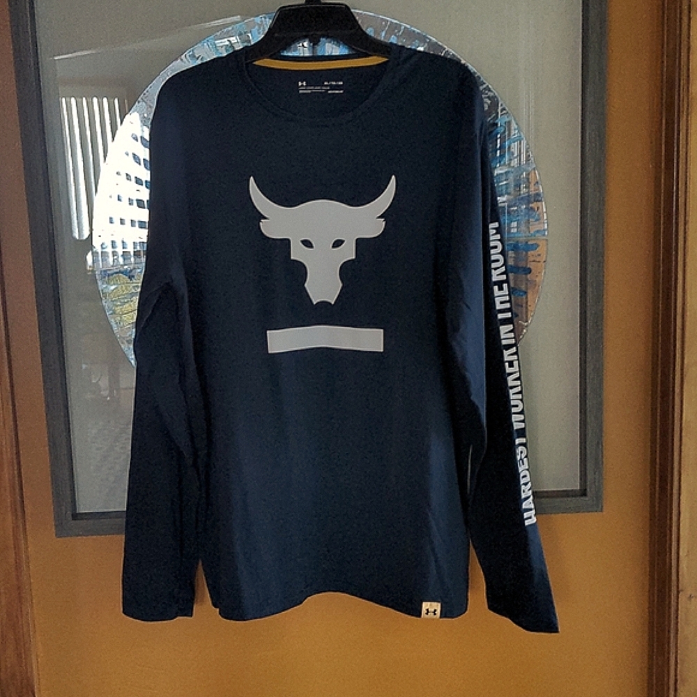 UNDER ARMOUR PROJECT ROCKER TEE
